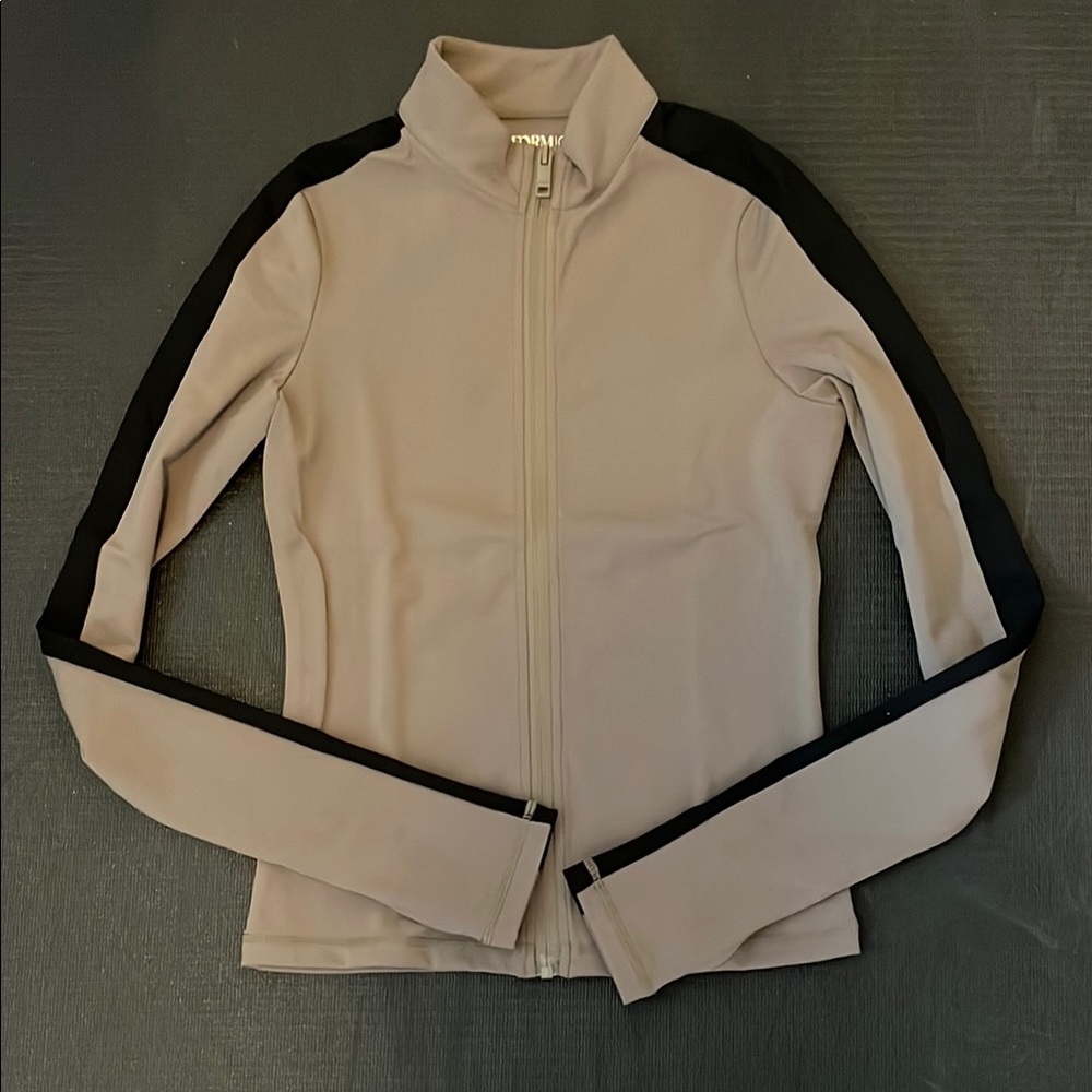 FORM Two-Toned Fitted Jacket